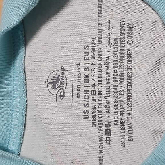 3 for $30 ❄️ Disney World Holiday Spirit Jersey Small - Picture 8 of 8